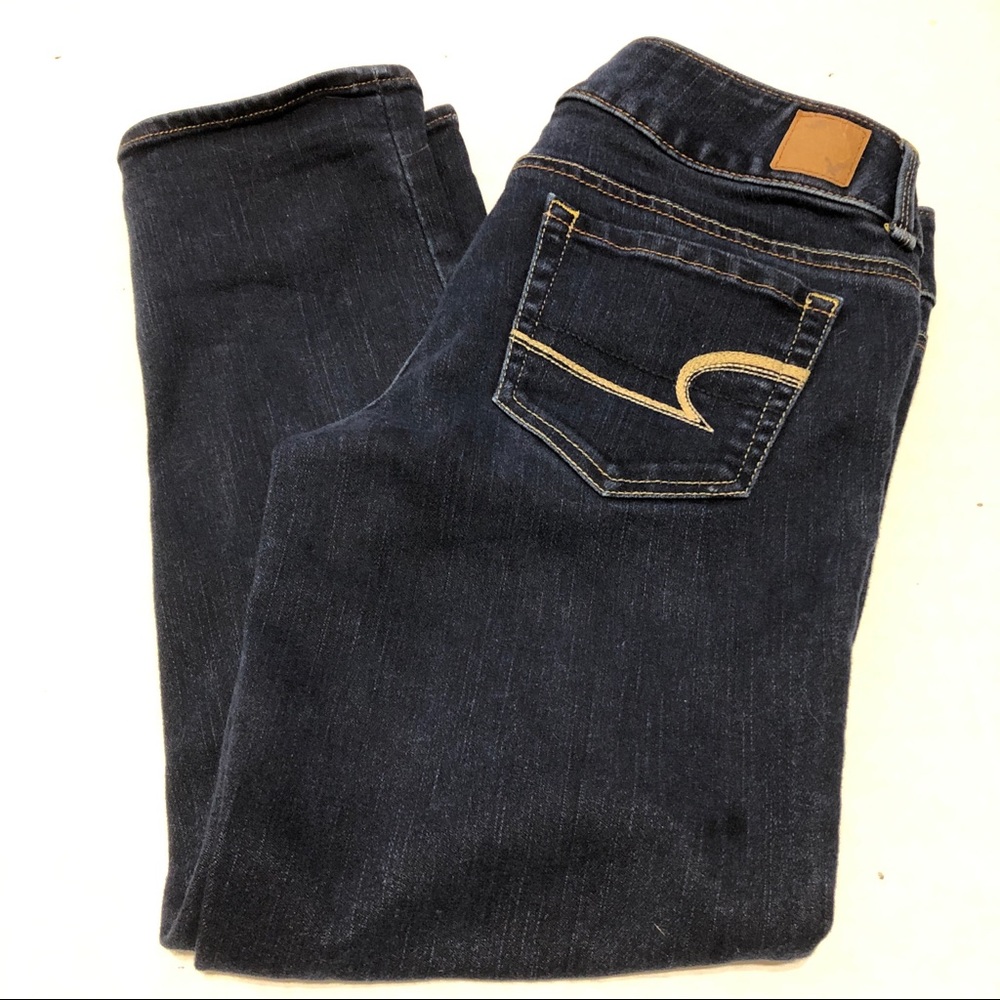 AE Capris
